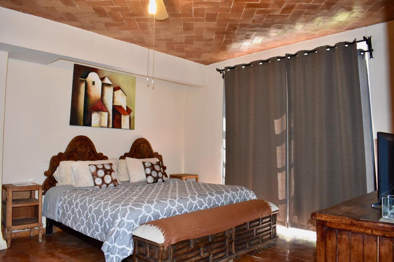 סאן מיגל דה אלנדה Casa Los Relojes מראה חיצוני תמונה